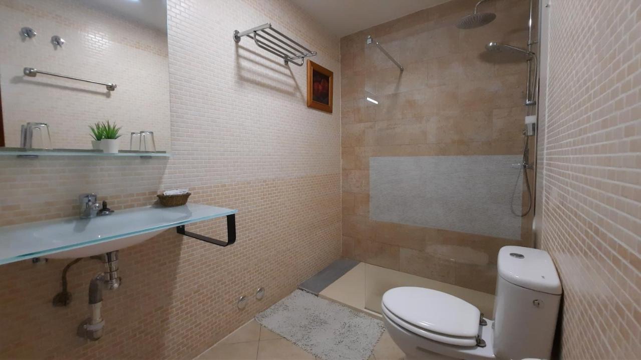 Capri Boliches Wifi Gratis 100m * Fuengirola